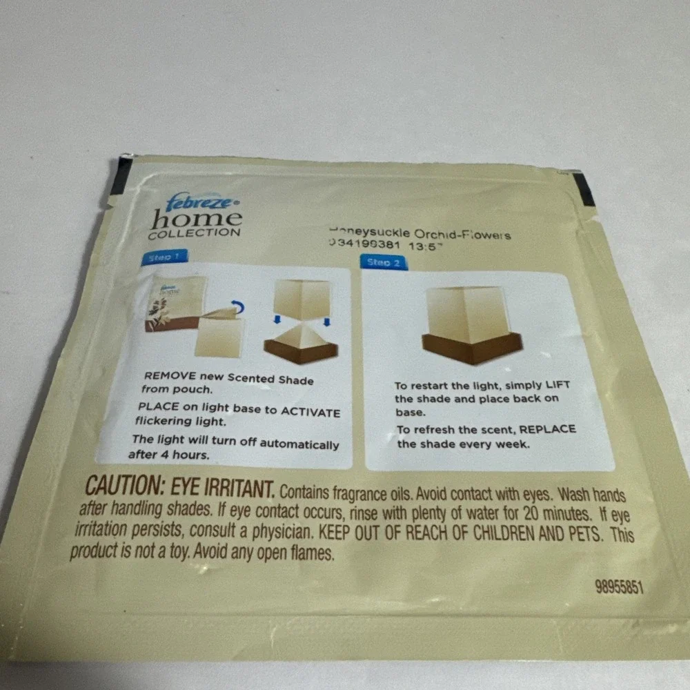Febreze home flameless